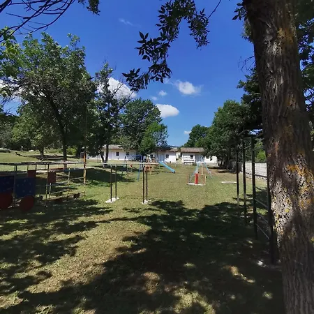 Parc de vacanță Elit Village *